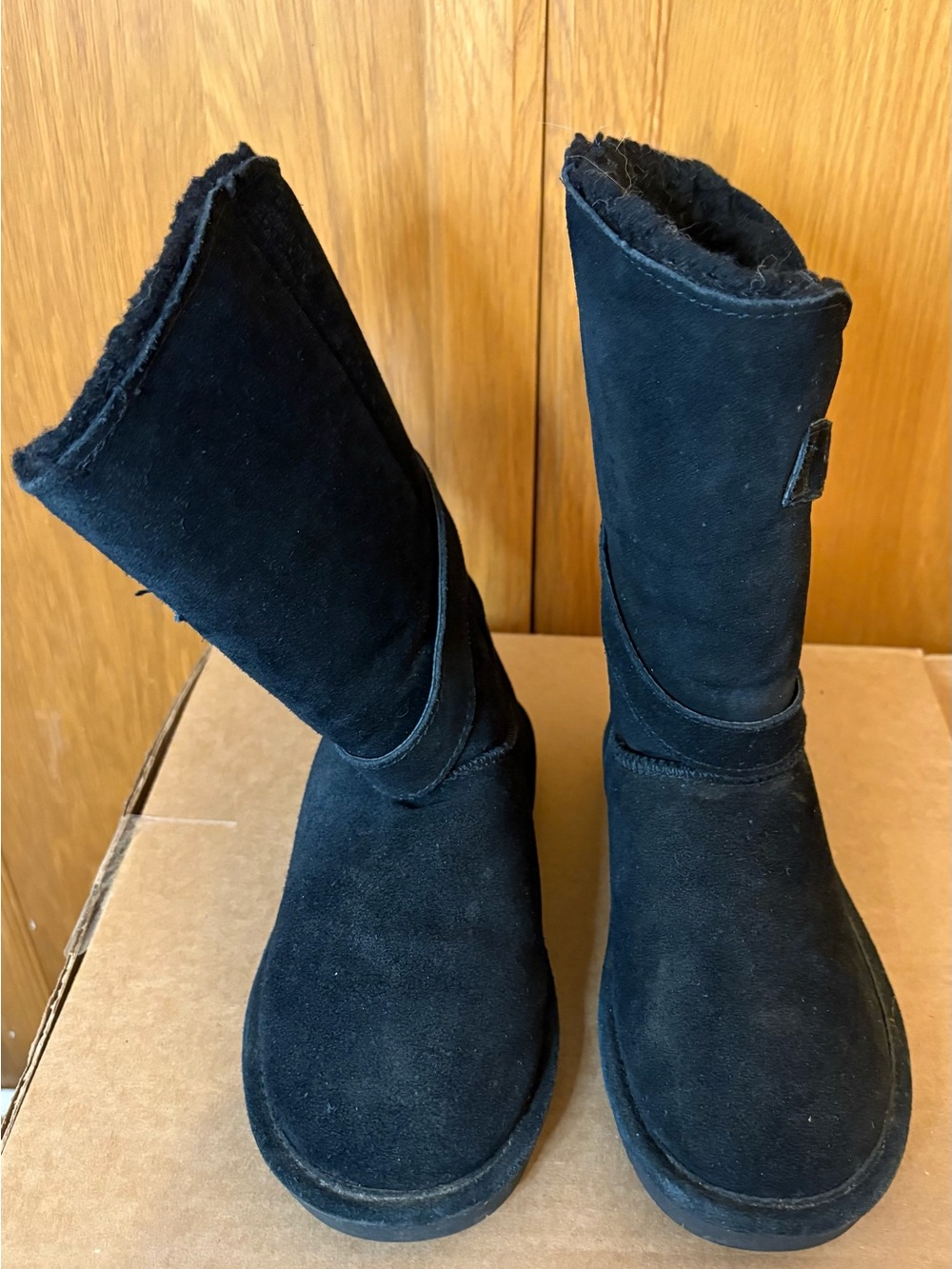 Dearpaw Women's Suede Boots with Wool Blend Lining Sheepskin Footbed Black Size